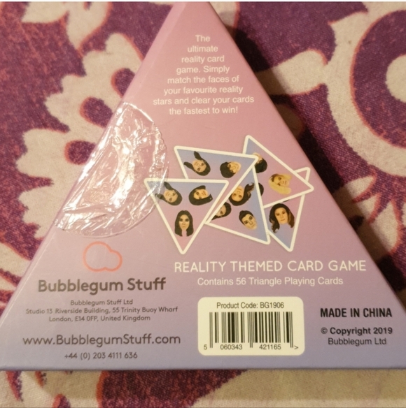 Kardashian Barely Keeping Up Notebook & Cards - Picture 5 of 5